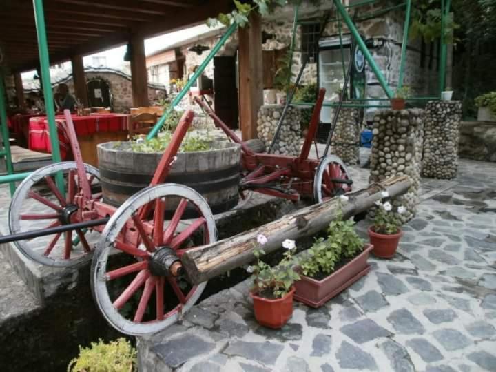 Хотел Механа Воденицата Kurlanovo Exterior photo